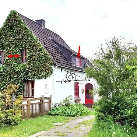 Carl 7 - Ruhig, Bezaubernd, Eigen Worpswede